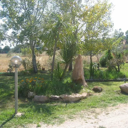 Le Mimose ベッド・アンド・ブレックファスト カーラ・リベロット