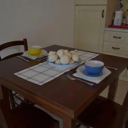 Le Mimose カーラ・リベロット