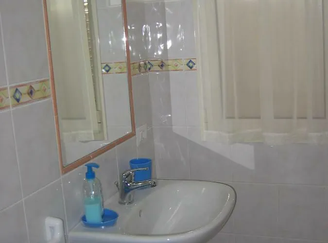 Le Mimose Bed & Breakfast Cala Liberotto