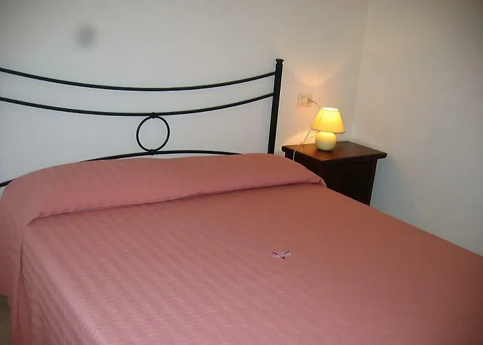 Le Mimose Bed & Breakfast *